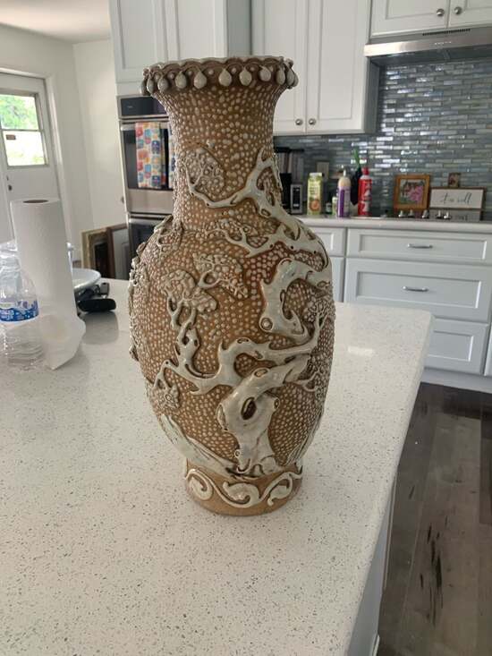 Chinese Art Center Other - Chinese Art Center Moriage Relief Dragon and Immortality Pine Ceramic Vase